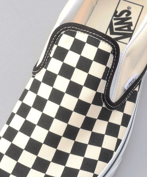 VANS（バンズ）の「VANS/バンズ CLASSIC SLIP-ON / クラシック スリッポン / VN000EYEBWW（スニーカー・メンズ・その他9・10/8/9）」の7枚目の写真