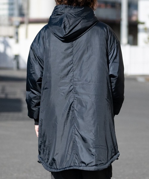 JOHN'S CLOSET(ジョンズクローゼット)の「【40I】エコダウン モンスターパーカー(ミリタリージャケット・メンズ・ベージュ/カーキ/ブラック・LARGE/MEDIUM)」の7枚目の写真