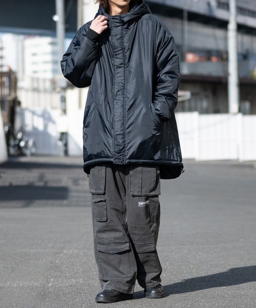 JOHN'S CLOSET(ジョンズクローゼット)の「【40I】エコダウン モンスターパーカー(ミリタリージャケット・メンズ・ベージュ/カーキ/ブラック・LARGE/MEDIUM)」の9枚目の写真