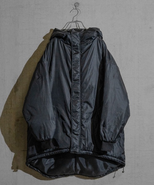 JOHN'S CLOSET(ジョンズクローゼット)の「【40I】エコダウン モンスターパーカー(ミリタリージャケット・メンズ・ベージュ/カーキ/ブラック・LARGE/MEDIUM)」の17枚目の写真