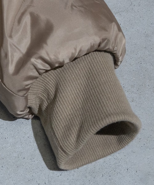 JOHN'S CLOSET(ジョンズクローゼット)の「【40I】エコダウン モンスターパーカー(ミリタリージャケット・メンズ・ベージュ/カーキ/ブラック・LARGE/MEDIUM)」の22枚目の写真