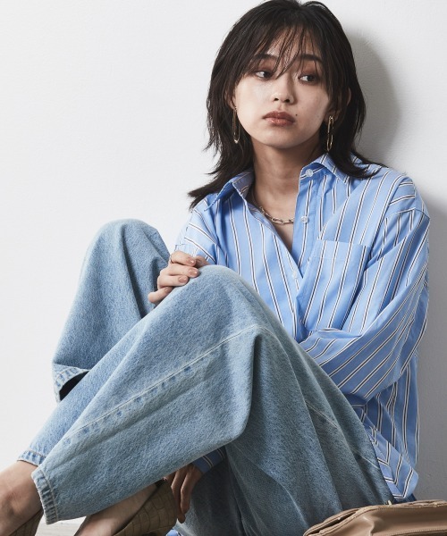 CHIC STYLE(シックスタイル)の「<大きいサイズ>綿100%バックロングシャツ シックスタイル(シャツ/ブラウス・レディース・ブルー系/オフホワイト・L/5L/4L/3L/LL)」の21枚目の写真