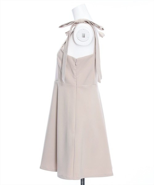 clear（クリア）の「肩リボン配色フレアミニワンピース≪2024SS≫（ワンピース・レディース・ベージュ/ベージュ系その他/ブラック/ブラック系その他・F）」の12枚目の写真