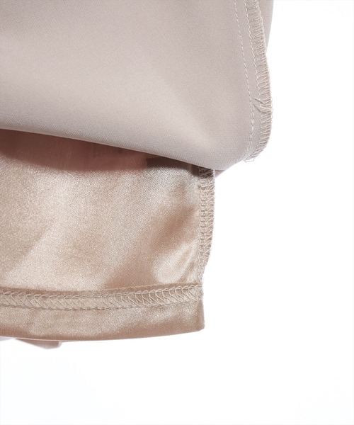 clear（クリア）の「肩リボン配色フレアミニワンピース≪2024SS≫（ワンピース・レディース・ベージュ/ベージュ系その他/ブラック/ブラック系その他・F）」の5枚目の写真