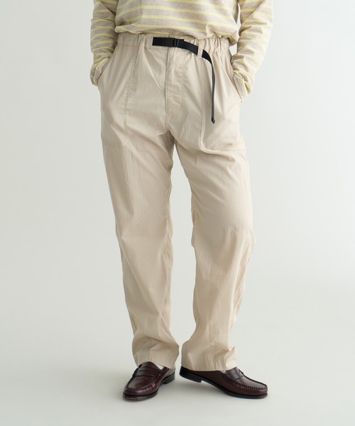 NANGA(ナンガ)の「HINOC RIPSTOP FIELD PANTS W ヒノック リップストップ フィールド パンツ(レディース)(その他パンツ・レディース・ブラック/ブラウン/アーミー/ベージュ/ライトグレー/モカ・S/M/L)」の2枚目の写真