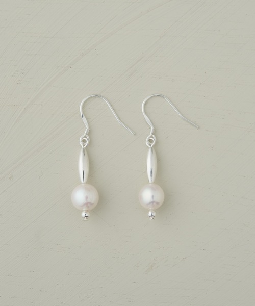 BEARDSLEY（ビアズリー）の「《2.718》Silverビーズピアス（ピアス（両耳用）・レディース・ホワイト/シルバー・FREE）」の9枚目の写真