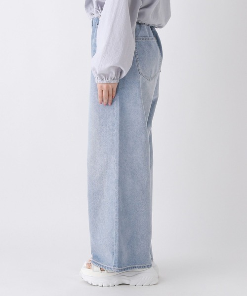 repipi armario(レピピ アルマリオ)の「ハートスプレーホックデニム(デニムパンツ・キッズ・ライトブルー・LARGE/MEDIUM/SMALL)」の10枚目の写真