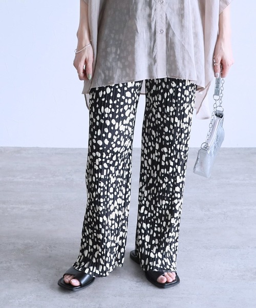 reca(レカ)の「ヒョウ&ダルメシアン柄プリーツパンツ(その他パンツ・レディース・ブラック系その他/アイボリー/ブラック・L/M)」の18枚目の写真