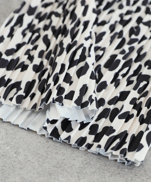 reca(レカ)の「ヒョウ&ダルメシアン柄プリーツパンツ(その他パンツ・レディース・ブラック系その他/アイボリー/ブラック・L/M)」の20枚目の写真