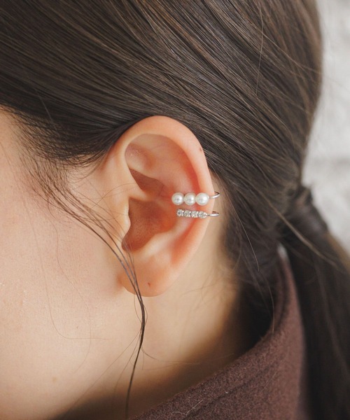 LAKOLE（ラコレ）の「パールアレンジイヤーカフ2 / 114087（イヤーカフ・レディース・その他1/その他2・FREE）」の2枚目の写真