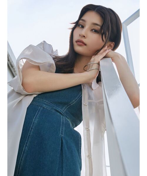 MURUA（ムルーア）の「変形アートバングル（バングル/リストバンド・レディース・ゴールド/シルバー・FREE）」の4枚目の写真