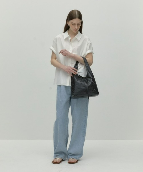 depound(デパウンド)の「pino bag (hobo) M(ショルダーバッグ・レディース・ブラック/アイボリー・FREE)」の8枚目の写真