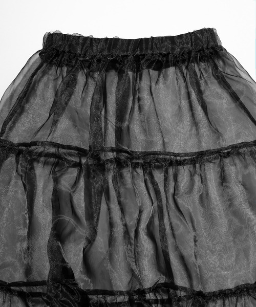 PUNYUS（プニュズ）の「オーガンジーティアードスカート（スカート・レディース・ホワイト/ブラック・1/2/4/3）」の16枚目の写真