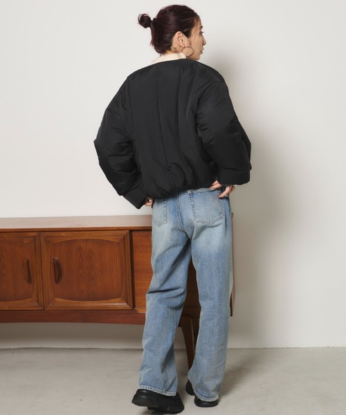 Auntie Rosa Holiday（アンティローザホリデー）の「3WAY中綿クロップドブルゾン（ダウンジャケット/コート・レディース・ブラック/アイボリー・FREE）」の13枚目の写真