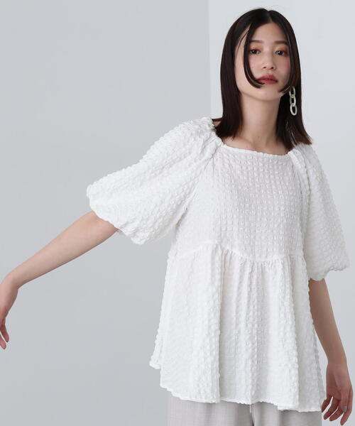 N.(N. Natural Beauty Basic)(エヌエヌナチュラルビューティーベーシック)の「◆フクレチェックボリュームブラウス(シャツ/ブラウス・レディース・オレンジ系その他/ホワイト系その他/オフホワイト・MEDIUM)」の4枚目の写真
