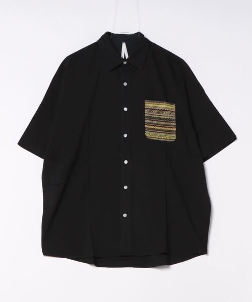 THISIS(ディスイズ)の「バルファスレース ビッグシルエットシャツ(シャツ/ブラウス・メンズ・ブラック/ホワイト・X-LARGE/LARGE/MEDIUM)」の5枚目の写真