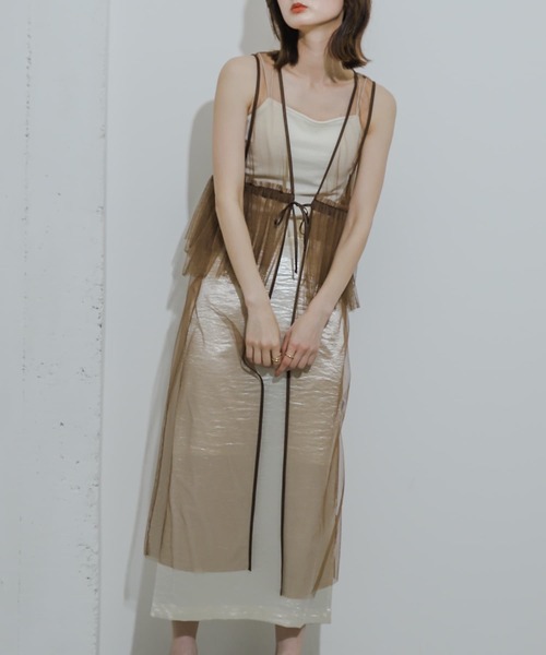 SENSE OF PLACE by URBAN RESEARCH（センスオブプレイスバイアーバンリサーチ）の「ウエストフリルチュールワンピース（ワンピース・レディース・ブラック/オフホワイト/ブラウン・ONE）」の4枚目の写真