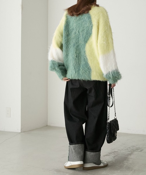 BONLECILL（ボンルシール）の「キャンディシャギーニュアンス配色ニットプルオーバー（ニット/セーター・レディース・チャコールグレー/グリーン/ピンク・FREE）」の19枚目の写真