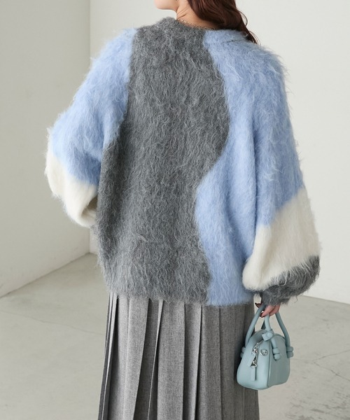 BONLECILL（ボンルシール）の「キャンディシャギーニュアンス配色ニットプルオーバー（ニット/セーター・レディース・チャコールグレー/グリーン/ピンク・FREE）」の7枚目の写真