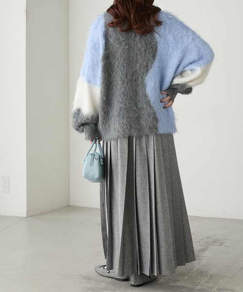 BONLECILL（ボンルシール）の「キャンディシャギーニュアンス配色ニットプルオーバー（ニット/セーター・レディース・チャコールグレー/グリーン/ピンク・FREE）」の9枚目の写真