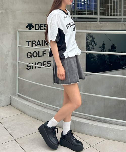 INGNI（イング）の「裾ドロストナイロンチュニックトップス／Ａ（Tシャツ/カットソー・レディース・ホワイト×ブラック/グレー系その他3/ブラック×ホワイト・M）」の10枚目の写真