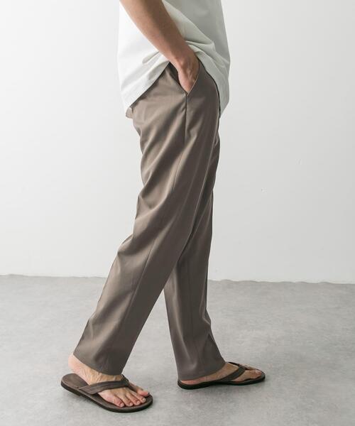 URBAN RESEARCH DOORS(アーバンリサーチドアーズ)の「TRツイルテーパードトラウザー(その他パンツ・メンズ・ブラック/ベージュ系その他/ブルー系その他/モカ/グレー・SMALL/LARGE/MEDIUM)」の22枚目の写真