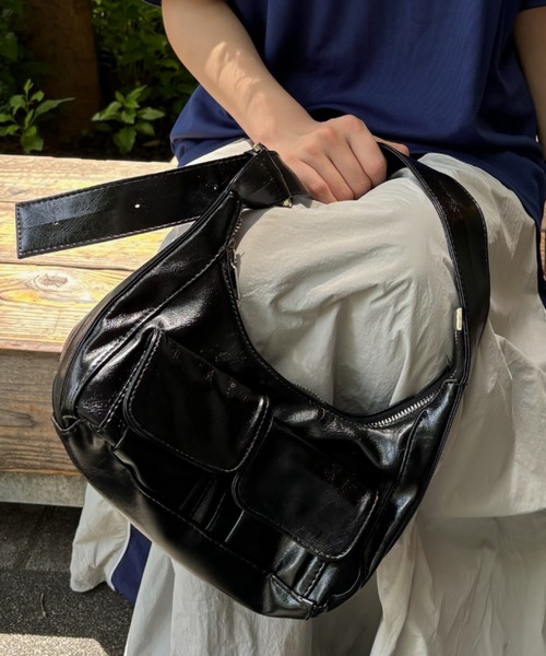 Birthday room（バースデイルーム）の「2ポケットハンドバッグ（ハンドバッグ・レディース・シルバー/ブラック・FREE）」の10枚目の写真