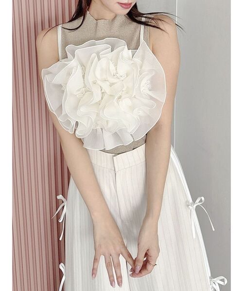 dazzlin（ダズリン）の「モチーフフラワービスチェ（キャミソール・レディース・ブラック/アイボリー/インディゴブルー/オレンジ・FREE）」の13枚目の写真