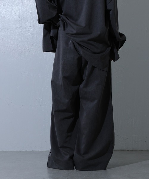 COLONY 2139（コロニートゥーワンスリーナイン）の「メランジサイドラインパンツ（その他パンツ・レディース・ネイビー/グレー/チャコールグレー・SMALL/MEDIUM）」の6枚目の写真