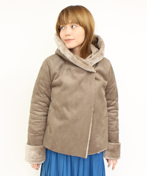 mystic（ミスティック）の「【予約限定★ニットプレゼント】ムートンショートコート（ムートンコート・レディース・ブラウン/モカ/キャメル・FREE）」の10枚目の写真