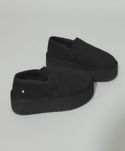 Ray BEAMS（レイビームス）の「EMU Australia / Stinger Reef Flatform（その他シューズ・レディース・ブラウン系その他3/ブラック・6/7/8）」の2枚目の写真