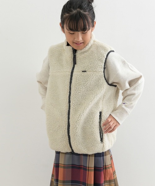 URBAN RESEARCH DOORS（アーバンリサーチドアーズ）の「『WEB/一部店舗限定』リバーシブルボアベスト(KIDS)（ベスト・キッズ・グリーン系その他/グレー系その他・150）」の3枚目の写真