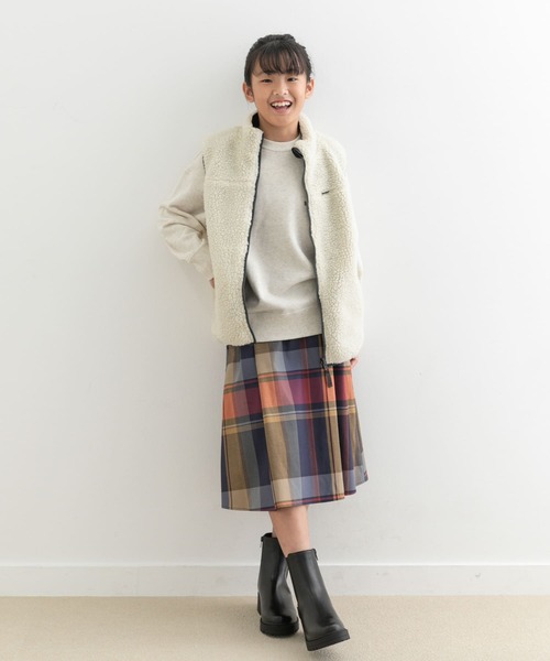 URBAN RESEARCH DOORS（アーバンリサーチドアーズ）の「『WEB/一部店舗限定』リバーシブルボアベスト(KIDS)（ベスト・キッズ・グリーン系その他/グレー系その他・150）」の12枚目の写真