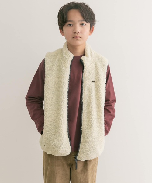 URBAN RESEARCH DOORS（アーバンリサーチドアーズ）の「『WEB/一部店舗限定』リバーシブルボアベスト(KIDS)（ベスト・キッズ・グリーン系その他/グレー系その他・150）」の17枚目の写真