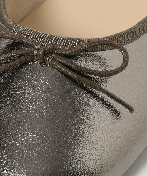 GLOBAL WORK（グローバルワーク）の「らくっション撥水バレエ/135873（バレエシューズ・レディース・ブラック系3/シルバー系1/ブラック系/シルバー系2/ブラック系9/グレー系4/ガンメタ/ホワイト系7/ゴールド系その他2/ブラウン/レオパード・MEDIUM/X-LARGE/SMALL/LARGE）」の19枚目の写真