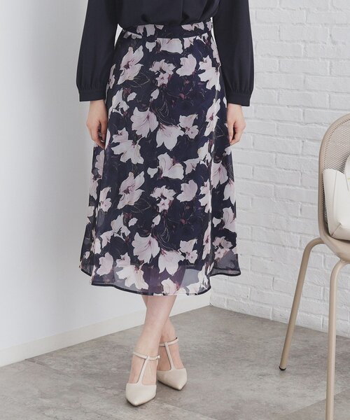 index（インデックス）の「◆オーガンジーフラワーフレアスカート【洗濯機洗い可/イージーアイロン】（スカート・レディース・ベージュ系その他4/ライトグレー系/ネイビー系・40/38/42/36）」の8枚目の写真