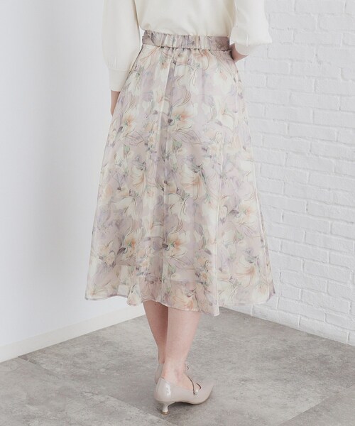 index（インデックス）の「◆オーガンジーフラワーフレアスカート【洗濯機洗い可/イージーアイロン】（スカート・レディース・ベージュ系その他4/ライトグレー系/ネイビー系・40/38/42/36）」の18枚目の写真