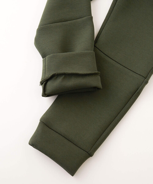 BeBe（ベベ）の「ボンディング切り替えジョグパンツ(80~150cm)（スウェットパンツ・キッズ・グレー/グリーン・100cm/90cm/120cm/110cm/140cm/150cm/130cm/80ｃｍ）」の16枚目の写真