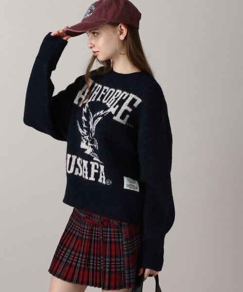FOREVER 21（フォーエバー トゥエンティーワン）の「【2024FW】DISCUSカレッジニット（ニット/セーター・レディース・ブラック/ネイビー/イエロー/グリーン/オフホワイト/グレー/ナチュラル/ブルー・FREE）」の14枚目の写真