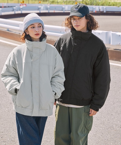 BARK MANHATTAN（バークマンハッタン）の「撥水ナイロンタッサー中綿スタンドマウンテンジャケット（ダウンジャケット/コート・メンズ・ライトグレー/ブラック系/ブラック/ダークブラウン・L/M）」の15枚目の写真