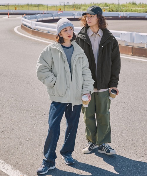 BARK MANHATTAN（バークマンハッタン）の「撥水ナイロンタッサー中綿スタンドマウンテンジャケット（ダウンジャケット/コート・メンズ・ライトグレー/ブラック系/ブラック/ダークブラウン・L/M）」の16枚目の写真