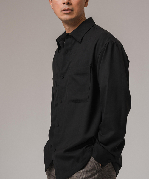 EDIFICE（エディフィス）の「ウォッシャブル ツイル CPO シャツ（シャツ/ブラウス・メンズ・グレー/ネイビー/グリーン/ブラウン/ブラック・LARGE/MEDIUM）」の2枚目の写真