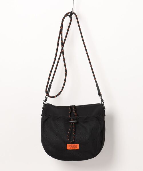 UNIVERSAL OVERALL(ユニバーサルオーバーオール)の「FRONT MESH ZILE SHOULDER / フロントメッシュタフタナイロン ショルダーバッグ(ショルダーバッグ・レディース・ブラック・FREE)」の1枚目の写真