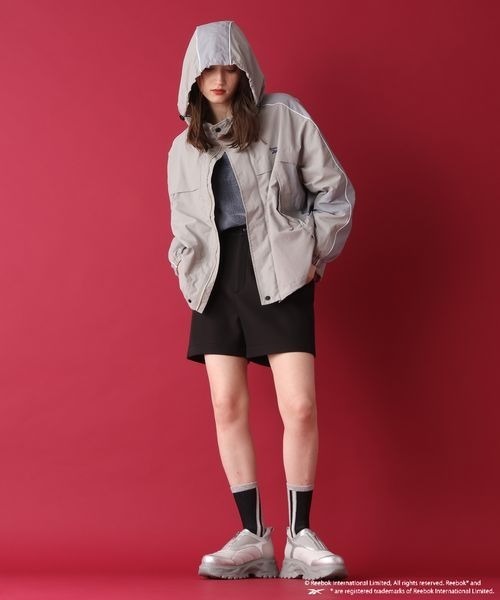 JEANASIS(ジーナシス)の「【Reebok別注】ハイショクマウンテンパーカー/209565(マウンテンパーカー・レディース・ブラック系その他/ライトグレー系/グレー系その他・FREE)」の16枚目の写真