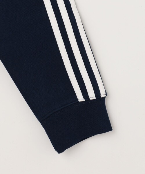 FREAK'S STORE(フリークスストア)の「限定展開 adidas/アディダス アディカラー クラシックス スリーストライプス クルーネック(スウェット・メンズ・ネイビー/ブラック・MEDIUM/LARGE/X-LARGE/XX-LARGE)」の5枚目の写真