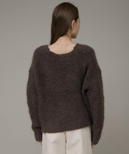 URBAN RESEARCH Sonny Label（アーバンリサーチサニーレーベル）の「ディープVネックプルオーバー（ニット/セーター・レディース・ラベンダー/グレー/ブラウン・FREE）」の22枚目の写真