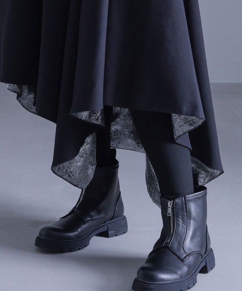 kOhAKU（コハク）の「『箔切替アシメフレアスカート』（スカート・レディース・ブラック・1/2）」の5枚目の写真