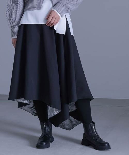 kOhAKU（コハク）の「『箔切替アシメフレアスカート』（スカート・レディース・ブラック・1/2）」の4枚目の写真