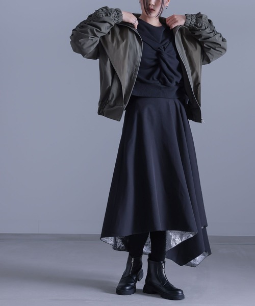 kOhAKU（コハク）の「『箔切替アシメフレアスカート』（スカート・レディース・ブラック・1/2）」の12枚目の写真