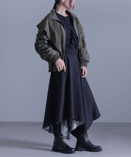 kOhAKU（コハク）の「『箔切替アシメフレアスカート』（スカート・レディース・ブラック・1/2）」の13枚目の写真